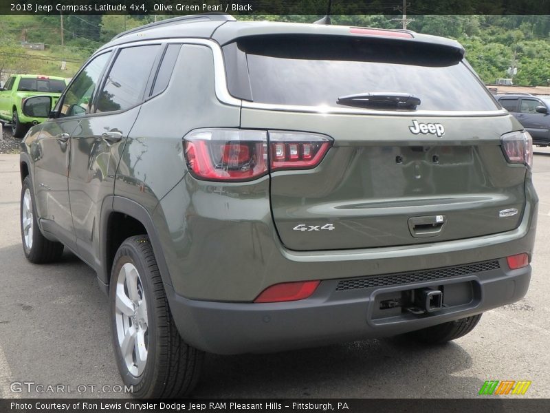 Olive Green Pearl / Black 2018 Jeep Compass Latitude 4x4