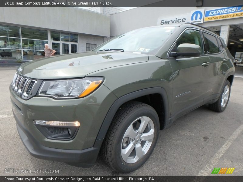 Olive Green Pearl / Black 2018 Jeep Compass Latitude 4x4