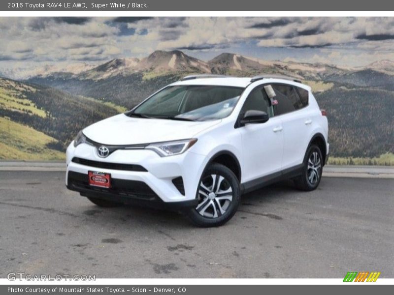 Super White / Black 2016 Toyota RAV4 LE AWD