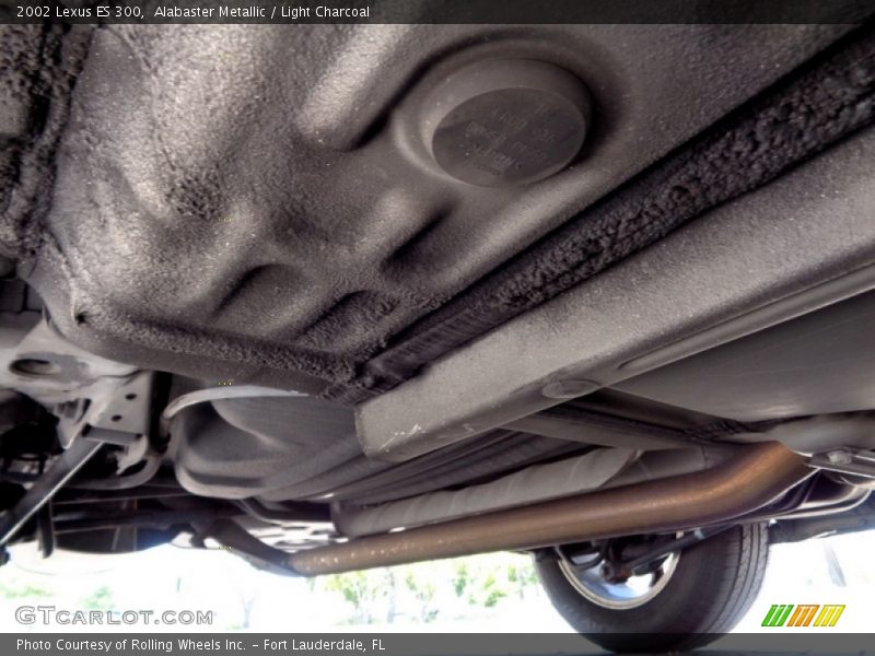 Alabaster Metallic / Light Charcoal 2002 Lexus ES 300