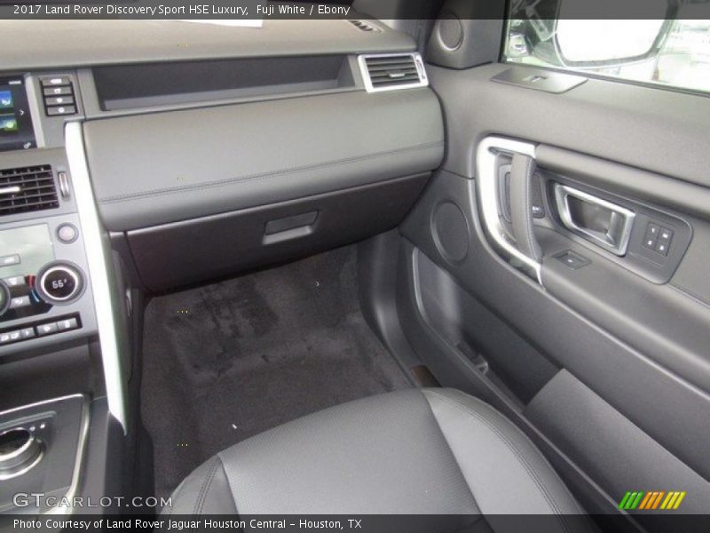 Fuji White / Ebony 2017 Land Rover Discovery Sport HSE Luxury