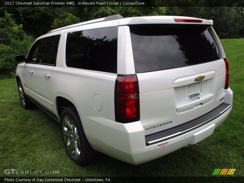 Iridescent Pearl Tricoat / Cocoa/Dune 2017 Chevrolet Suburban Premier 4WD