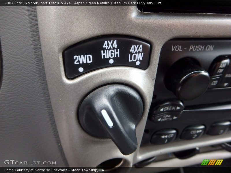Aspen Green Metallic / Medium Dark Flint/Dark Flint 2004 Ford Explorer Sport Trac XLS 4x4