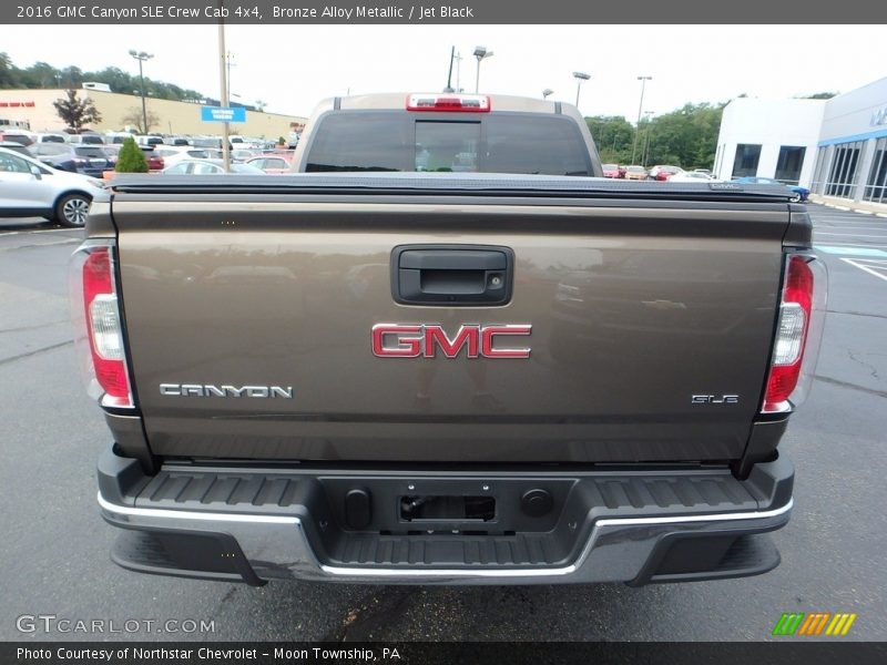 Bronze Alloy Metallic / Jet Black 2016 GMC Canyon SLE Crew Cab 4x4