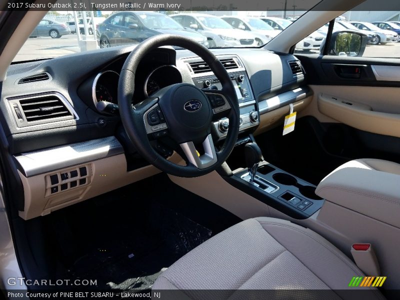 Tungsten Metallic / Warm Ivory 2017 Subaru Outback 2.5i