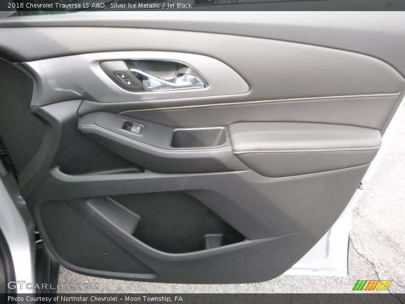 Silver Ice Metallic / Jet Black 2018 Chevrolet Traverse LS AWD