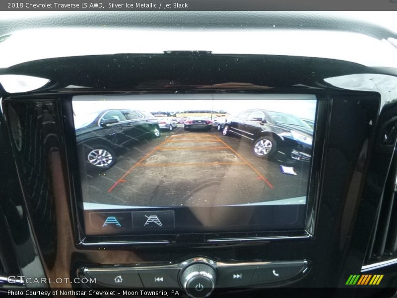 Silver Ice Metallic / Jet Black 2018 Chevrolet Traverse LS AWD