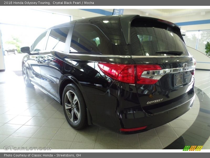 Crystal Black Pearl / Mocha 2018 Honda Odyssey Touring