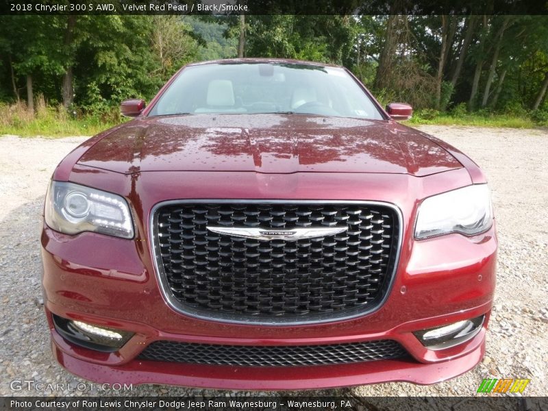  2018 300 S AWD Velvet Red Pearl