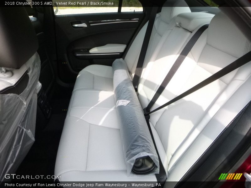 Velvet Red Pearl / Black/Smoke 2018 Chrysler 300 S AWD