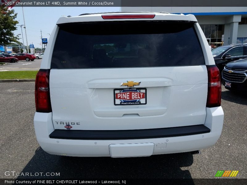 Summit White / Cocoa/Dune 2017 Chevrolet Tahoe LT 4WD