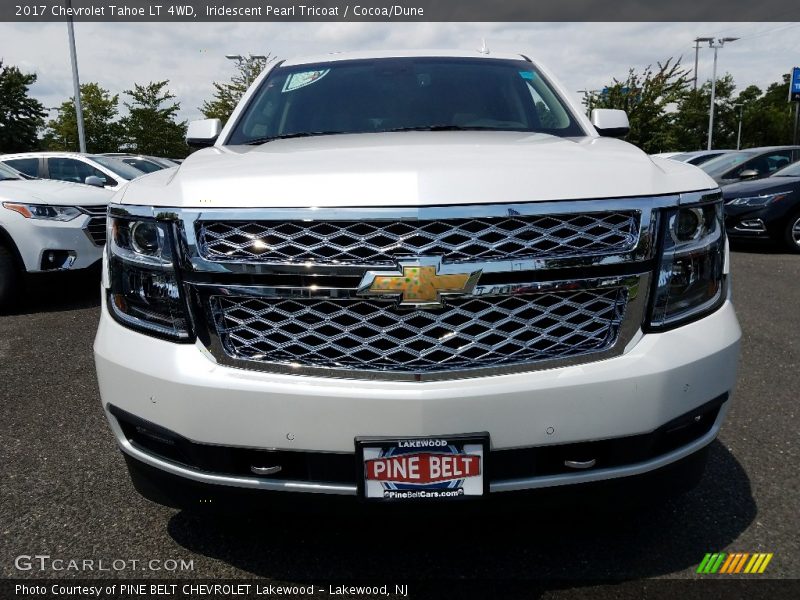 Iridescent Pearl Tricoat / Cocoa/Dune 2017 Chevrolet Tahoe LT 4WD