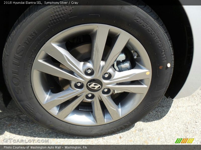 Symphony Silver / Gray 2018 Hyundai Elantra SEL