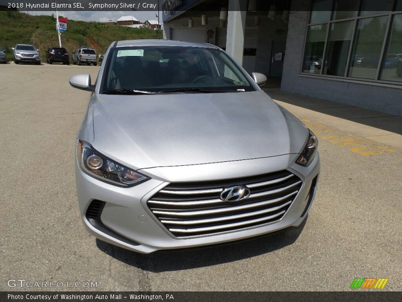 Symphony Silver / Gray 2018 Hyundai Elantra SEL