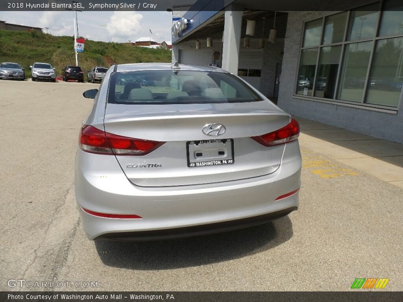 Symphony Silver / Gray 2018 Hyundai Elantra SEL