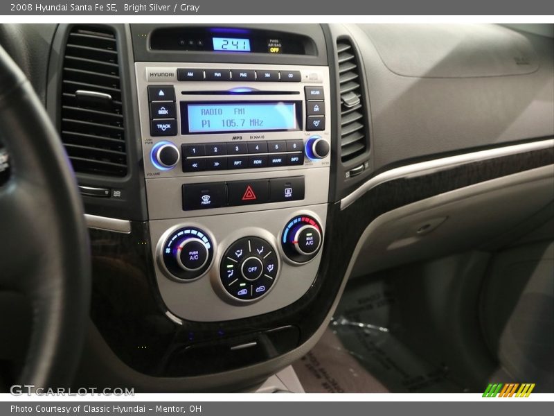 Bright Silver / Gray 2008 Hyundai Santa Fe SE