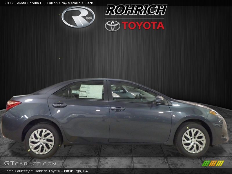 Falcon Gray Metallic / Black 2017 Toyota Corolla LE