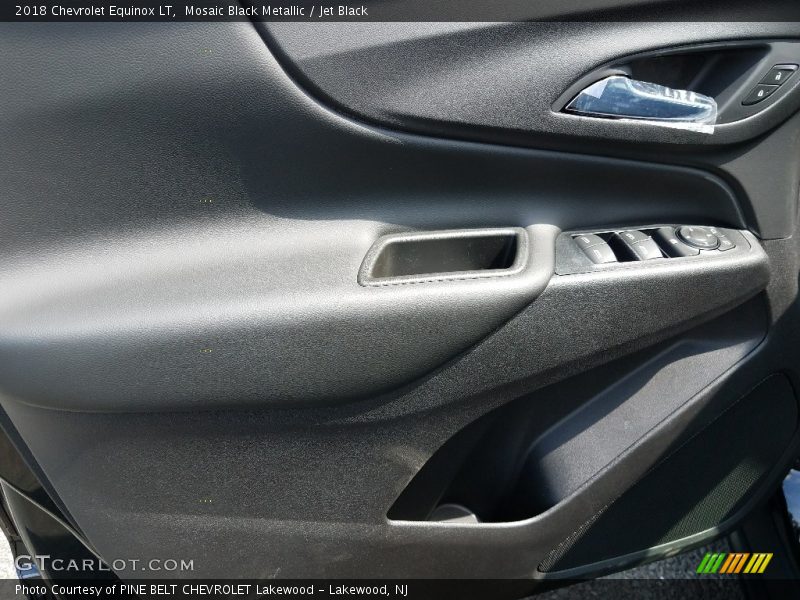Mosaic Black Metallic / Jet Black 2018 Chevrolet Equinox LT