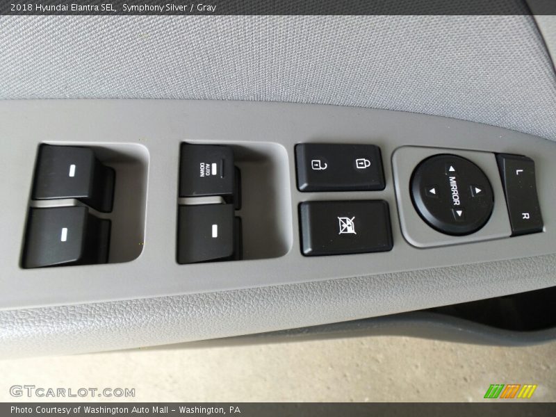 Controls of 2018 Elantra SEL