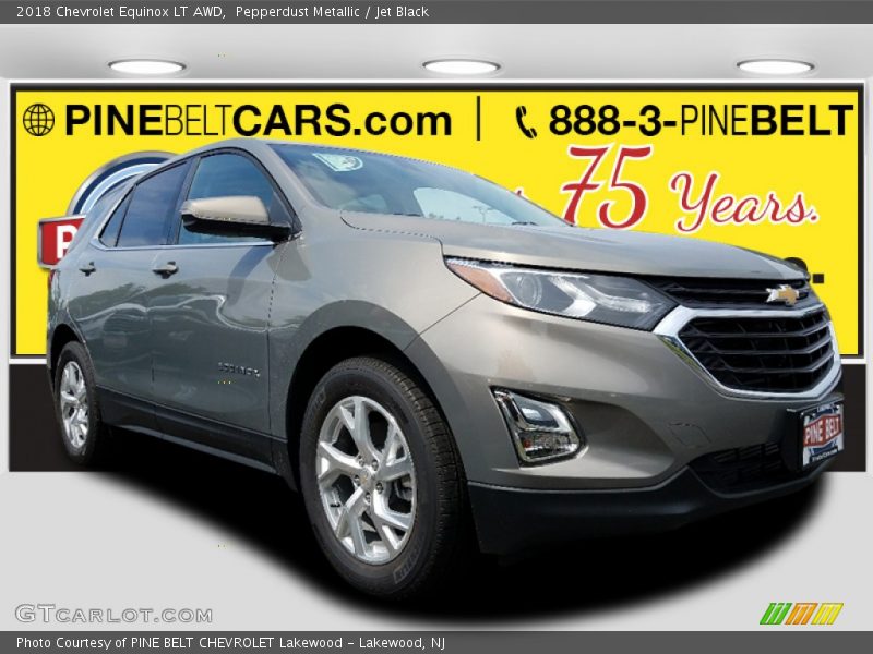 Pepperdust Metallic / Jet Black 2018 Chevrolet Equinox LT AWD
