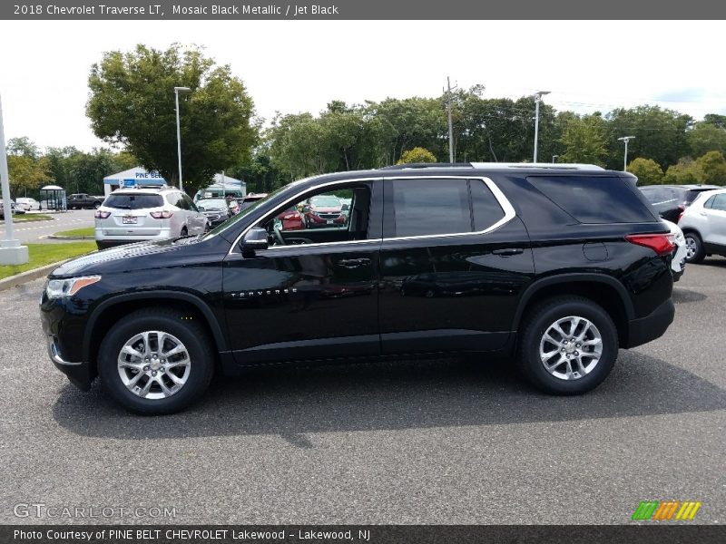 Mosaic Black Metallic / Jet Black 2018 Chevrolet Traverse LT