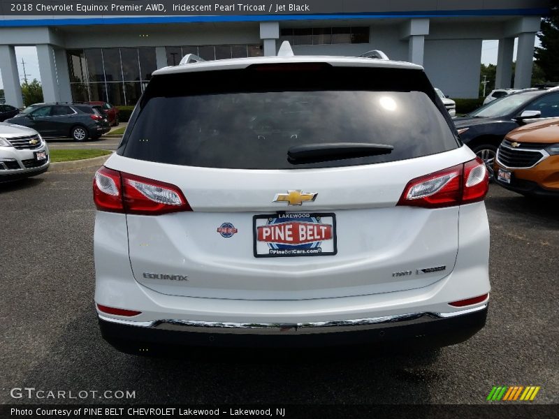 Iridescent Pearl Tricoat / Jet Black 2018 Chevrolet Equinox Premier AWD