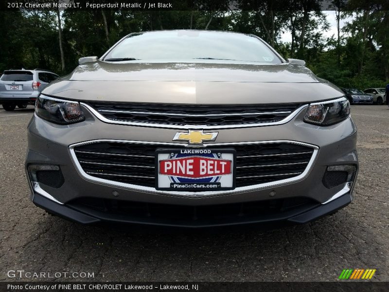Pepperdust Metallic / Jet Black 2017 Chevrolet Malibu LT