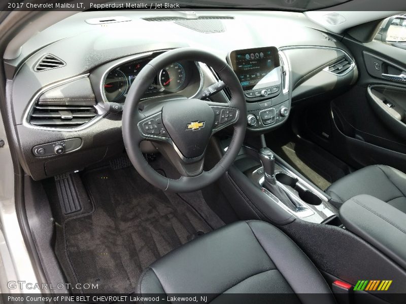 Pepperdust Metallic / Jet Black 2017 Chevrolet Malibu LT