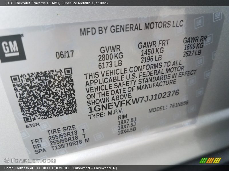 Silver Ice Metallic / Jet Black 2018 Chevrolet Traverse LS AWD