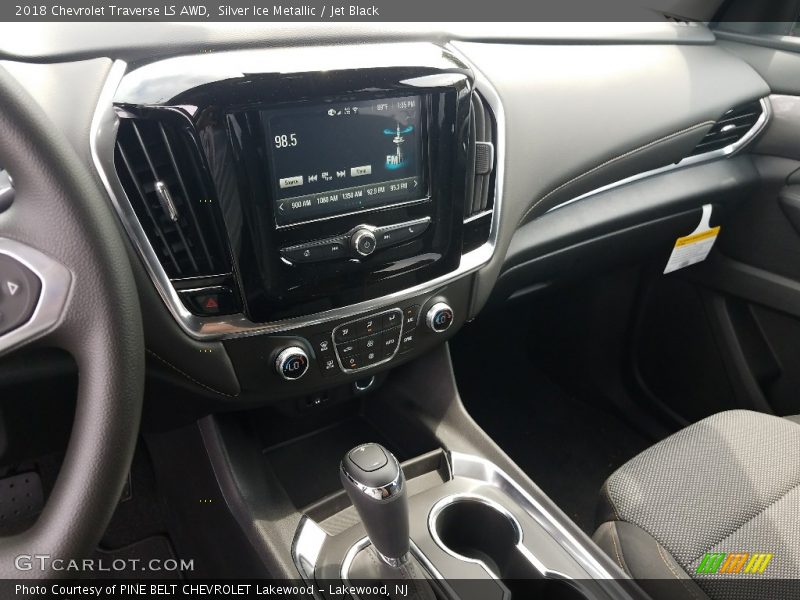 Silver Ice Metallic / Jet Black 2018 Chevrolet Traverse LS AWD