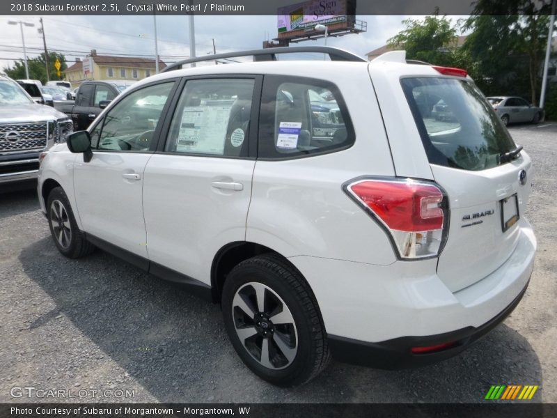 Crystal White Pearl / Platinum 2018 Subaru Forester 2.5i