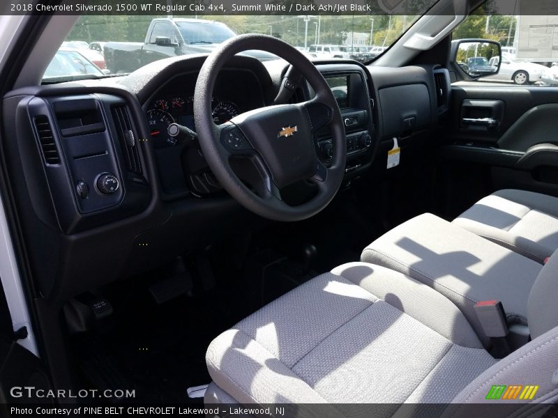 Summit White / Dark Ash/Jet Black 2018 Chevrolet Silverado 1500 WT Regular Cab 4x4