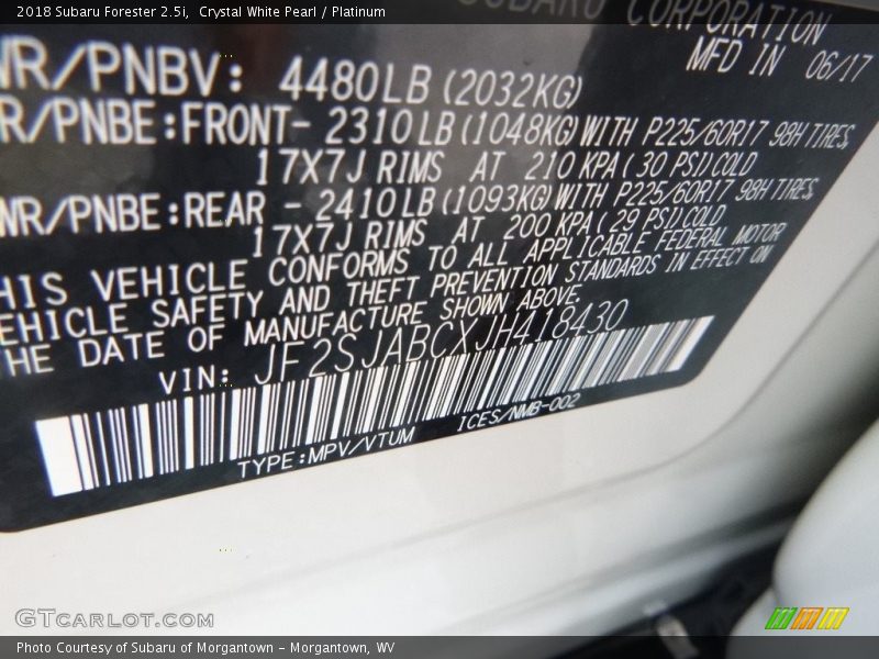 Crystal White Pearl / Platinum 2018 Subaru Forester 2.5i