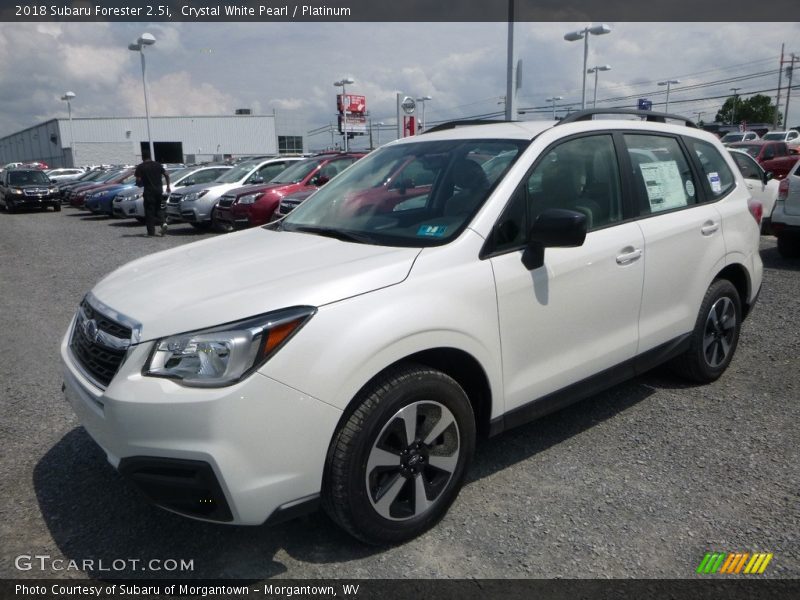 Crystal White Pearl / Platinum 2018 Subaru Forester 2.5i