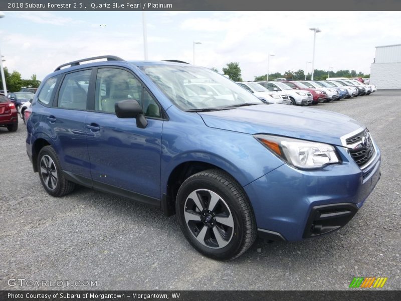 Front 3/4 View of 2018 Forester 2.5i