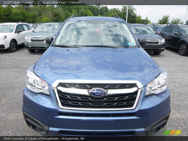 Quartz Blue Pearl / Platinum 2018 Subaru Forester 2.5i