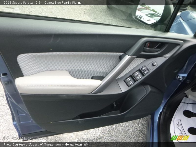 Quartz Blue Pearl / Platinum 2018 Subaru Forester 2.5i
