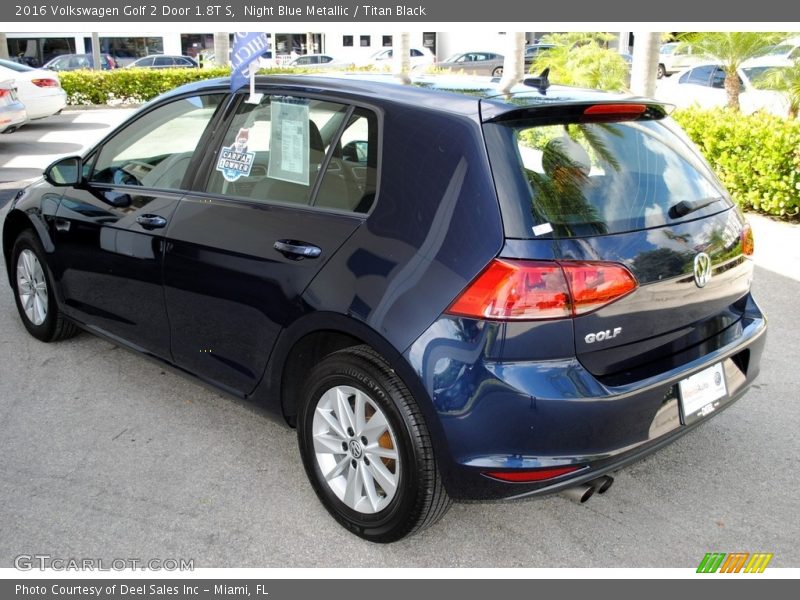 Night Blue Metallic / Titan Black 2016 Volkswagen Golf 2 Door 1.8T S