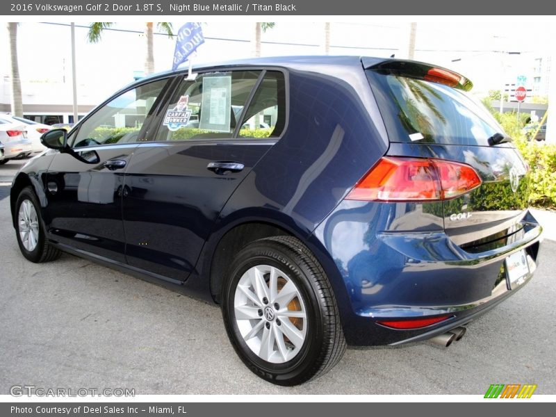 Night Blue Metallic / Titan Black 2016 Volkswagen Golf 2 Door 1.8T S