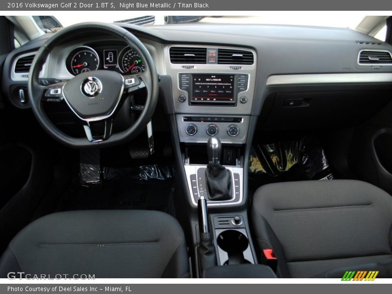Night Blue Metallic / Titan Black 2016 Volkswagen Golf 2 Door 1.8T S