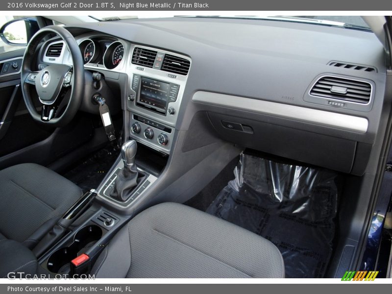 Night Blue Metallic / Titan Black 2016 Volkswagen Golf 2 Door 1.8T S