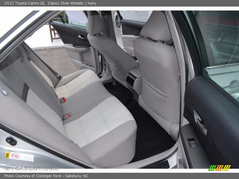 Classic Silver Metallic / Ivory 2013 Toyota Camry LE