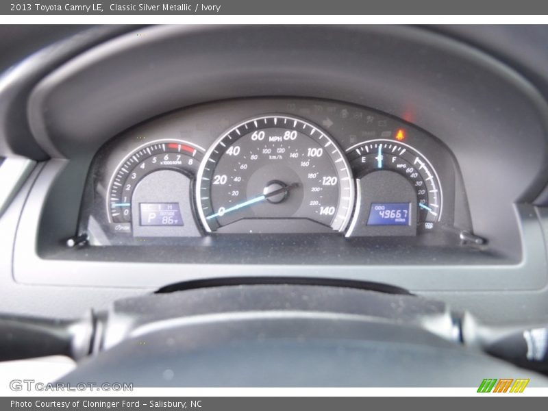 Classic Silver Metallic / Ivory 2013 Toyota Camry LE