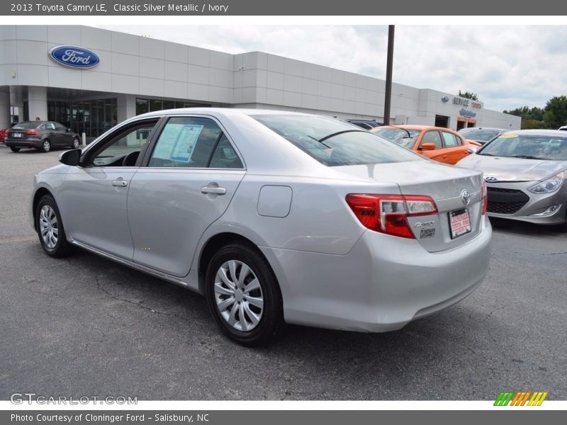 Classic Silver Metallic / Ivory 2013 Toyota Camry LE