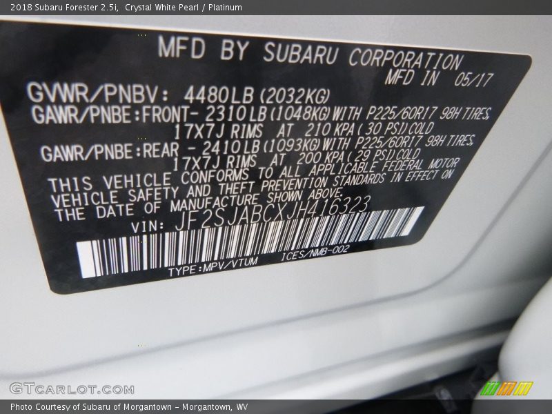 Crystal White Pearl / Platinum 2018 Subaru Forester 2.5i