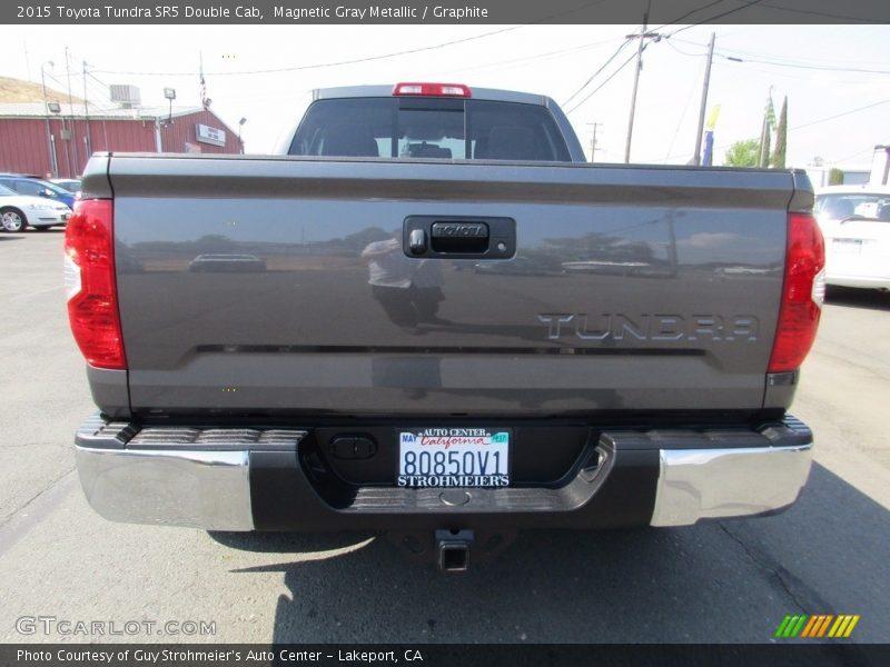 Magnetic Gray Metallic / Graphite 2015 Toyota Tundra SR5 Double Cab