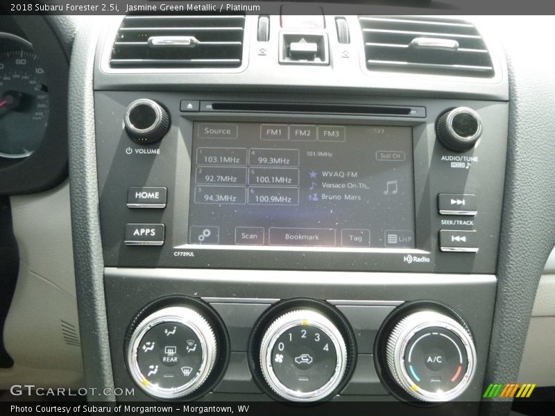 Jasmine Green Metallic / Platinum 2018 Subaru Forester 2.5i