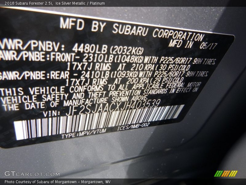 Ice Silver Metallic / Platinum 2018 Subaru Forester 2.5i