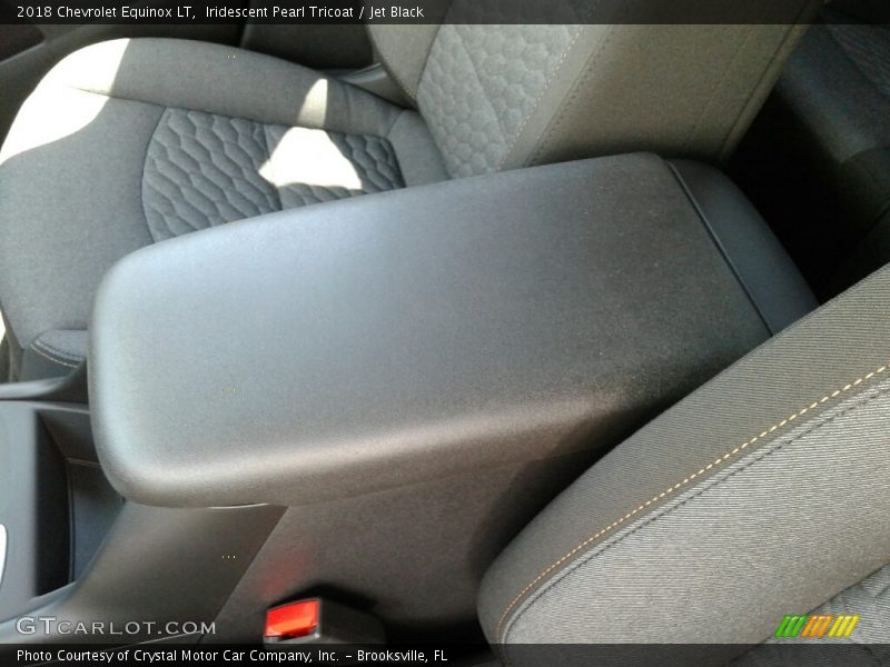 Iridescent Pearl Tricoat / Jet Black 2018 Chevrolet Equinox LT