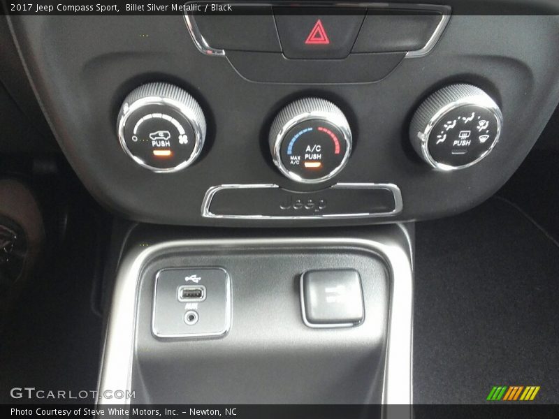 Billet Silver Metallic / Black 2017 Jeep Compass Sport